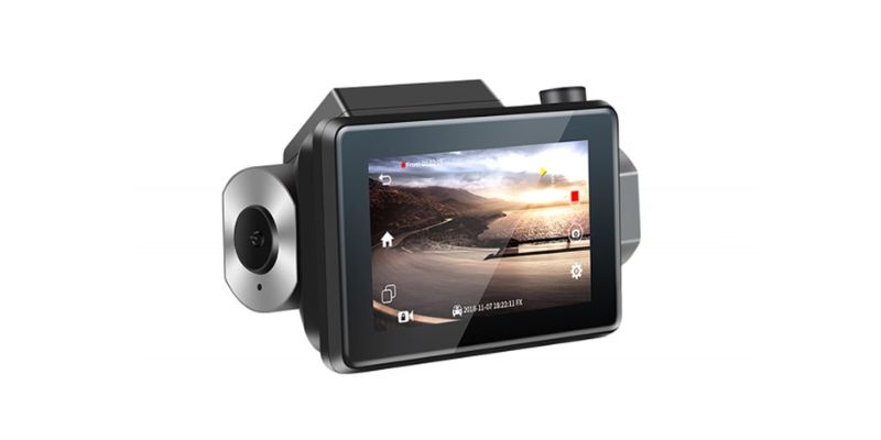Camera hành trình có GPS và 4G