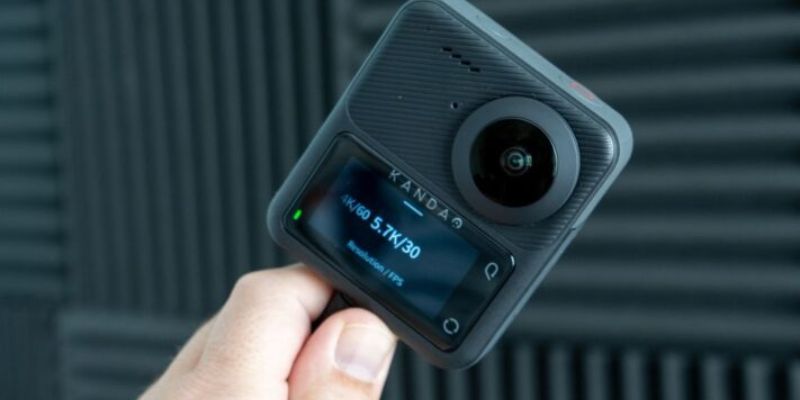 Lợi Ích Khi Sử Dụng Kính Mắt Tích Hợp Camera 4K Ghi Hình 360 Độ