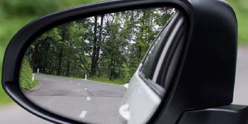 Nguyên Nhân Gia Tăng Các Vụ Trộm Gương Mec